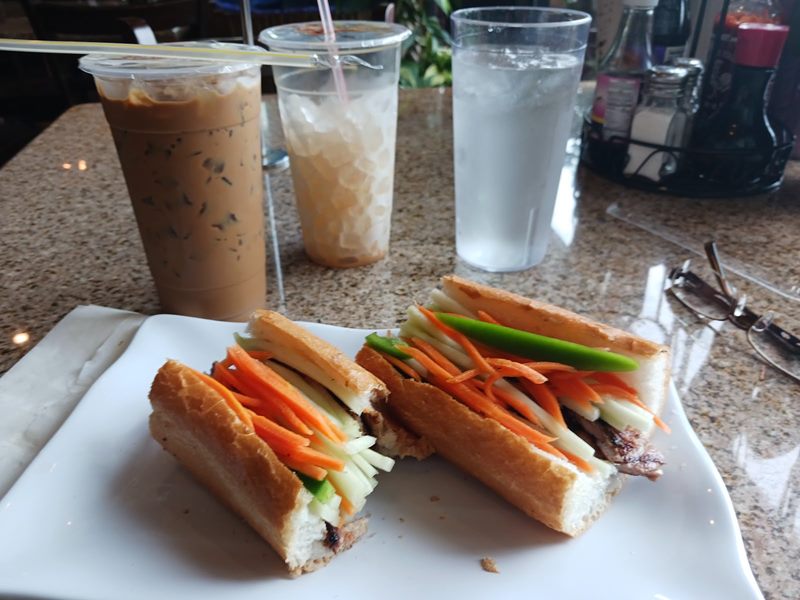 Phở Binh food